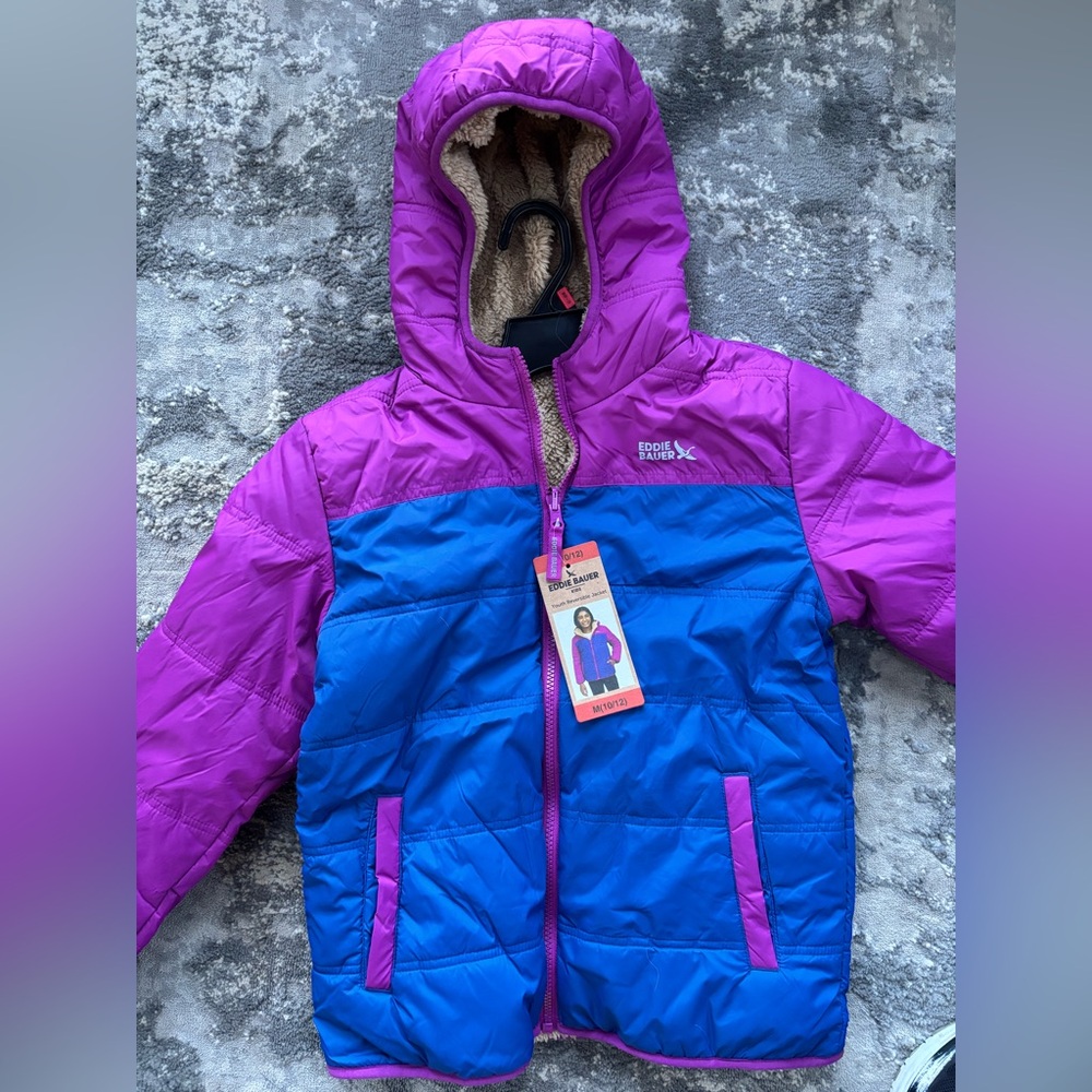 Eddie Bauer Kid's Reversible Jacket
Size 10/12